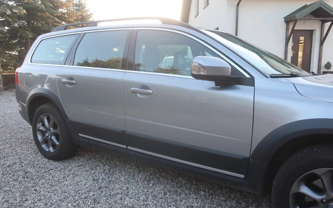 Volvo XC 70 cena 57600 przebieg: 181000, rok produkcji 2011 z Ropczyce małe 596